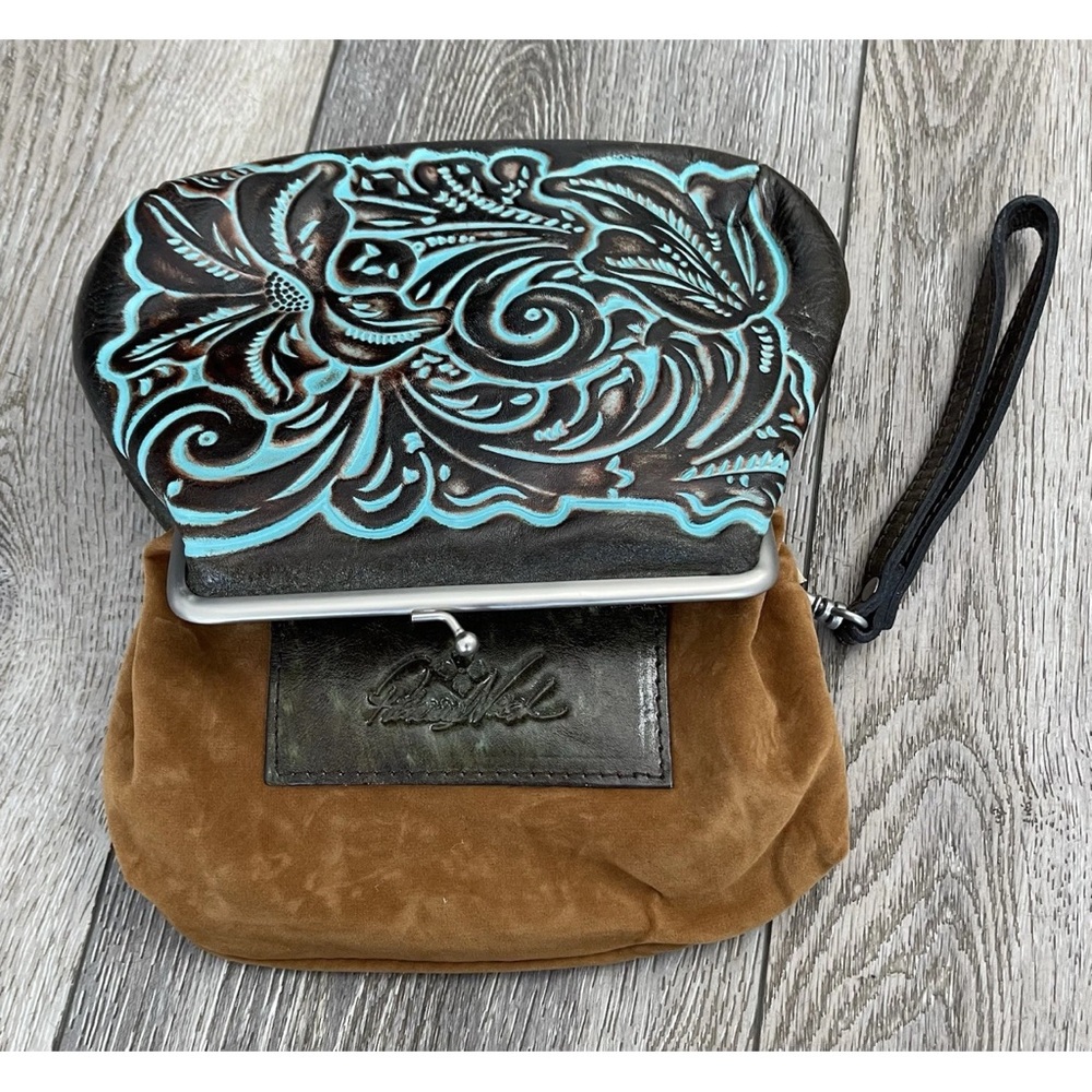 NWOT Patricia Nash Savena Hand Tooled Turquoise Leather Kisslock Wristlet Bag - Picture 11 of 16